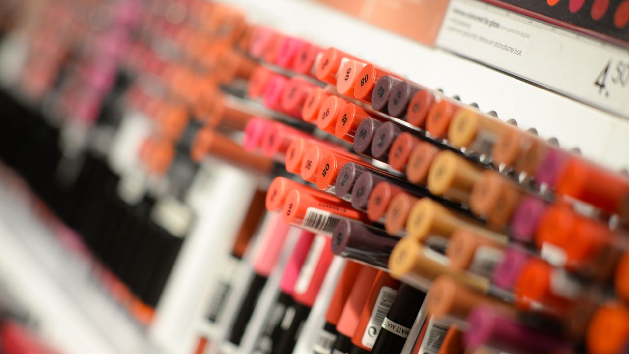 Kosmetik und Hygieneartikel